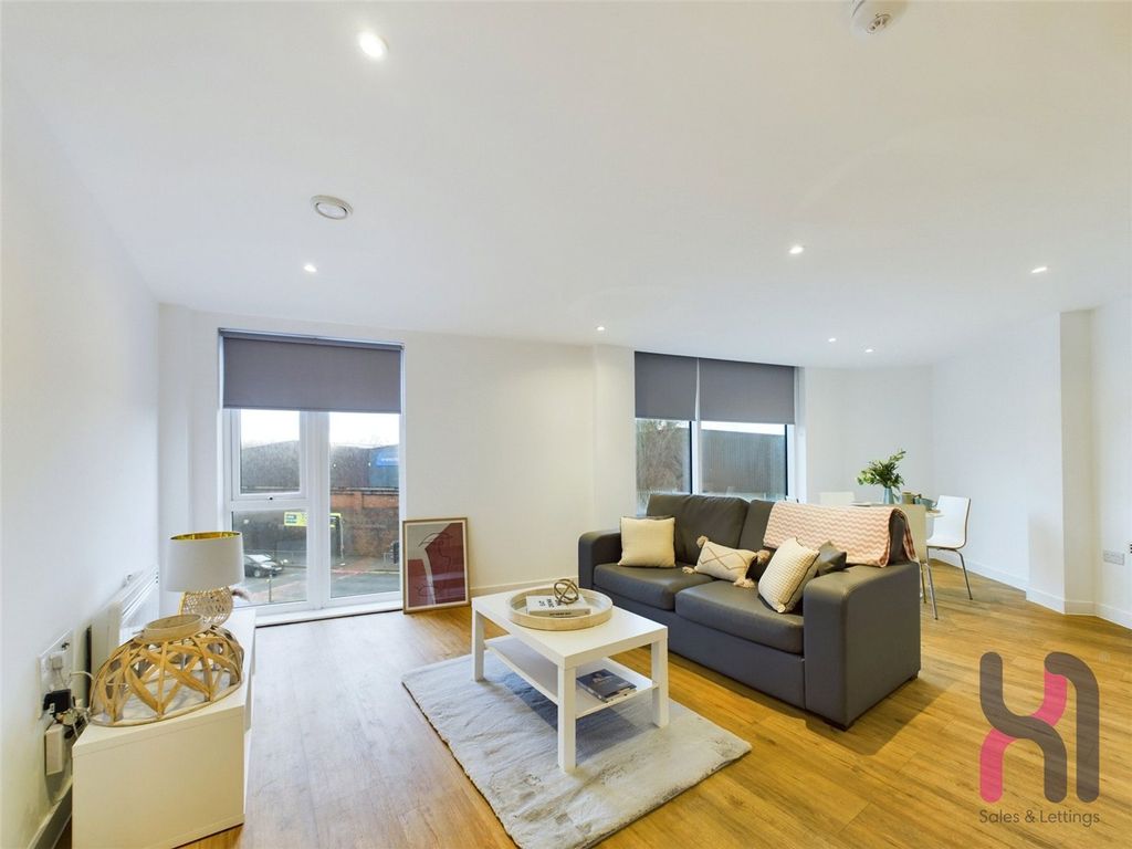 Property photo 1 of 14
