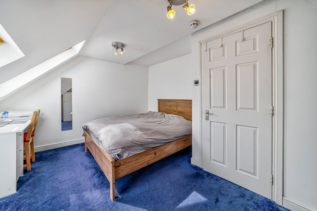 Property photo 2 of 12 Picture No. 02