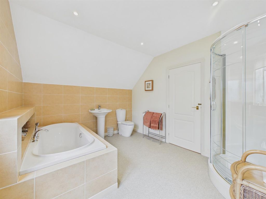 Additional image 29 of 5 bed detached house for saleRhydd Close, Barnards Green, Malvern WR14