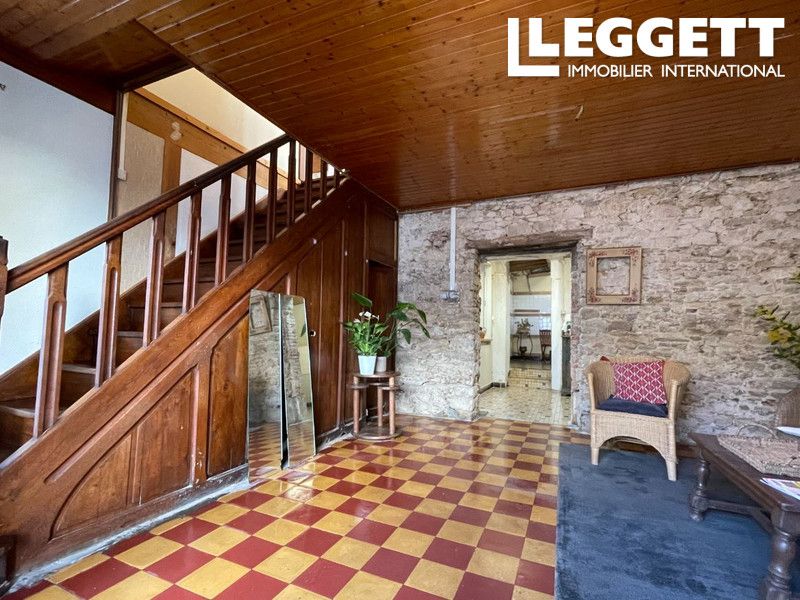 Property photo 3 of 10