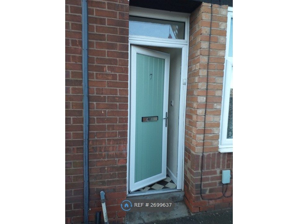 Property photo 1 of 11 Ground Floor Entrance