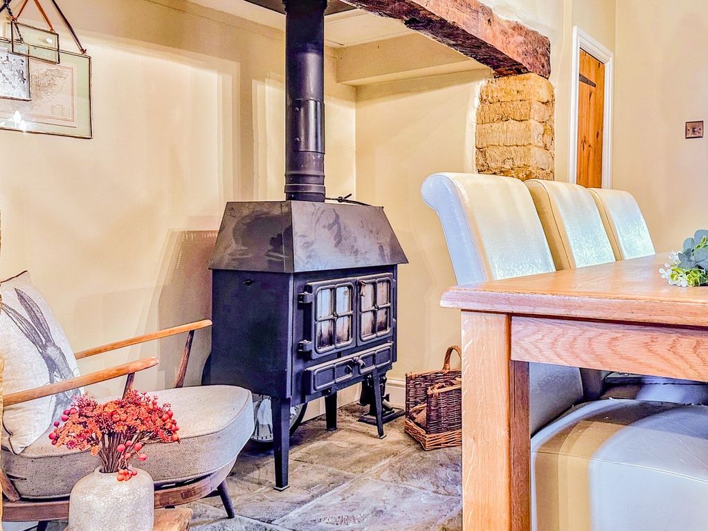 Property photo 3 of 55 4429915