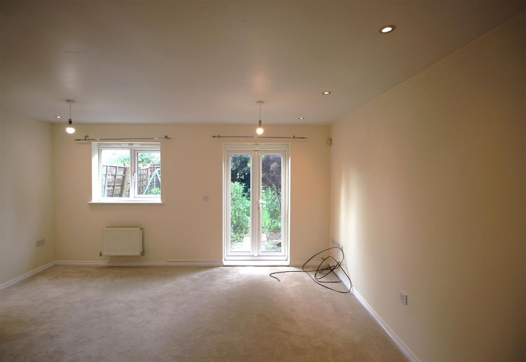 Property photo 2 of 16 Img_3724.Jpg