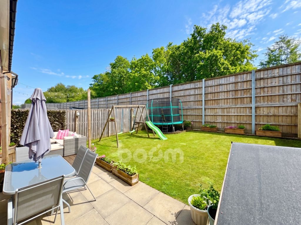 Property photo 3 of 25 Cowan Avenue, Johnstone Garden