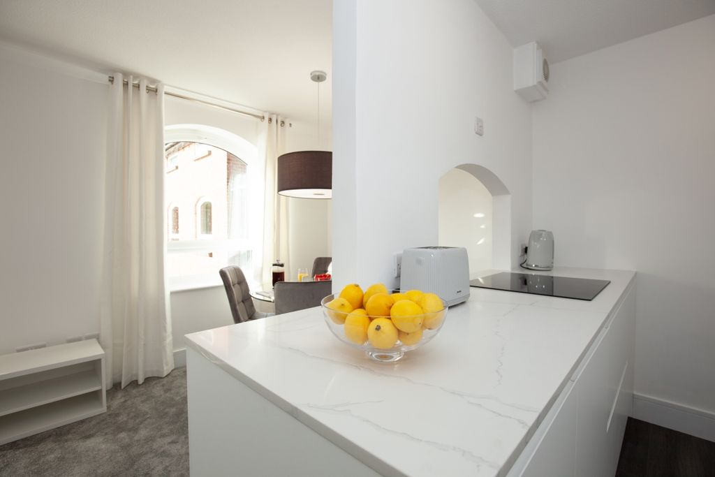 Property photo 3 of 15 176059