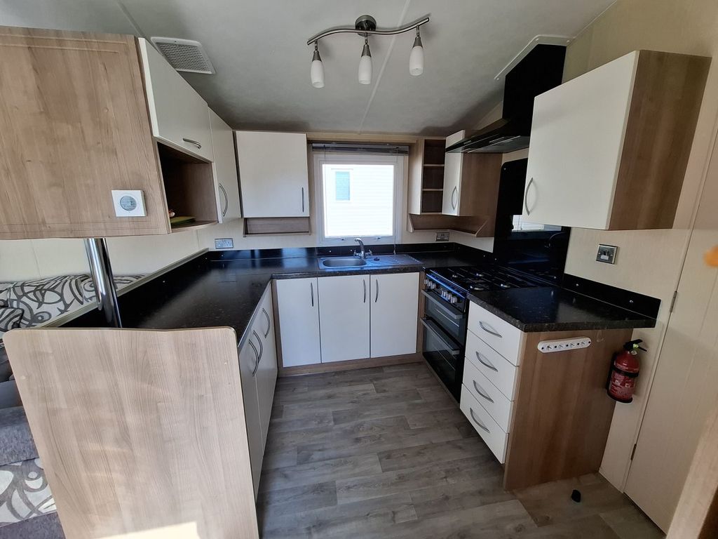 Property photo 3 of 10 20250410 111510 Ba30Ad48Feeb57A140Ebd34Ac955Cfaa