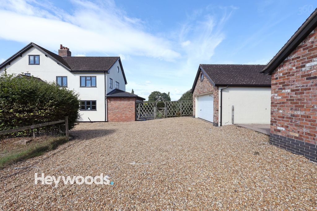 Property photo 1 of 87