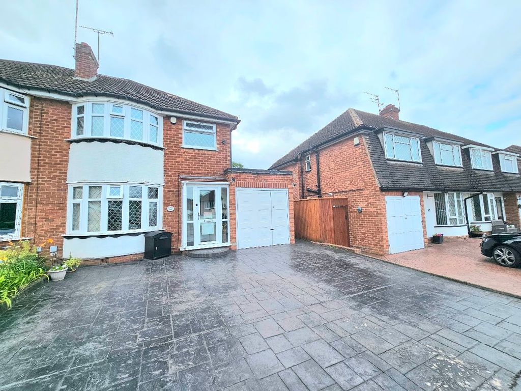 Property photo 1 of 19