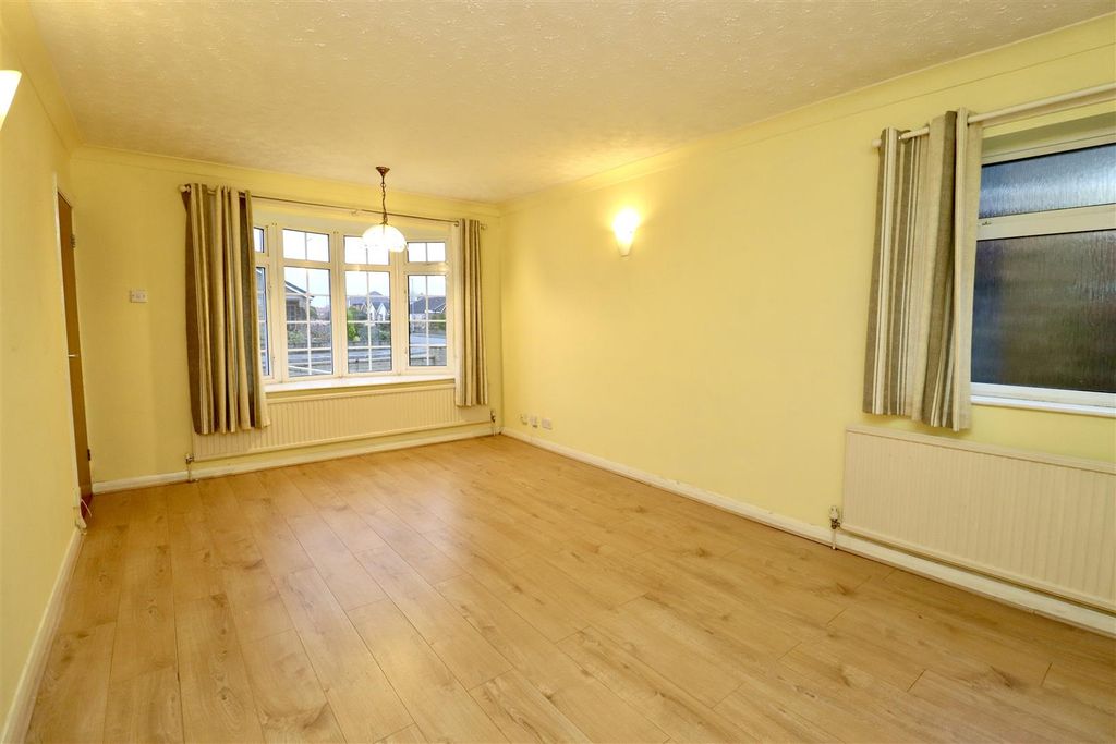 Property photo 2 of 13 Image00013.Jpeg