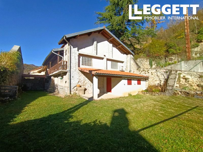 Property photo 2 of 10