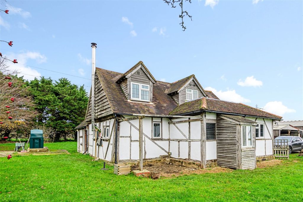 Property photo 1 of 10 (Main)