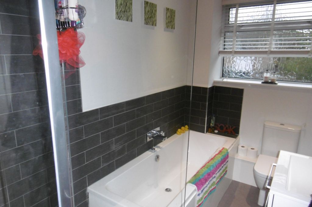 Property photo 2 of 10 (Main)