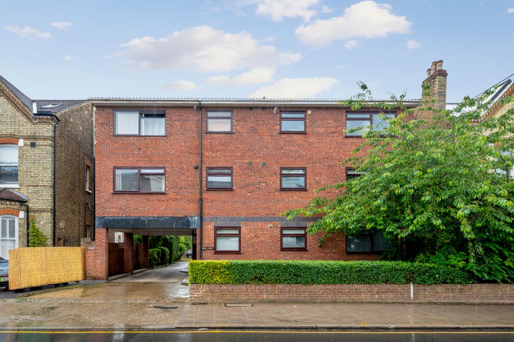 Property photo 1 of 8 Picture No. 06