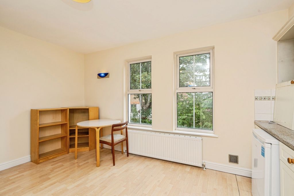 Property photo 3 of 13 Picture No. 28