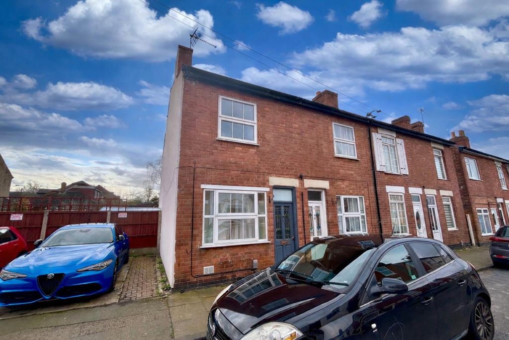 Property photo 1 of 9 Front