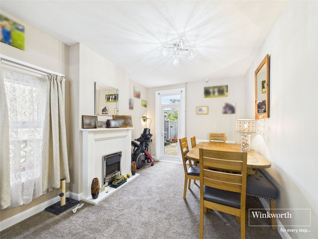 Property photo 3 of 14 Picture No. 02