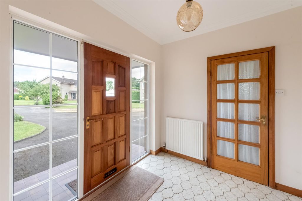 Property photo 2 of 45 01.Jpg