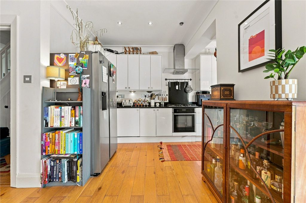 Property photo 2 of 33 Picture No. 78