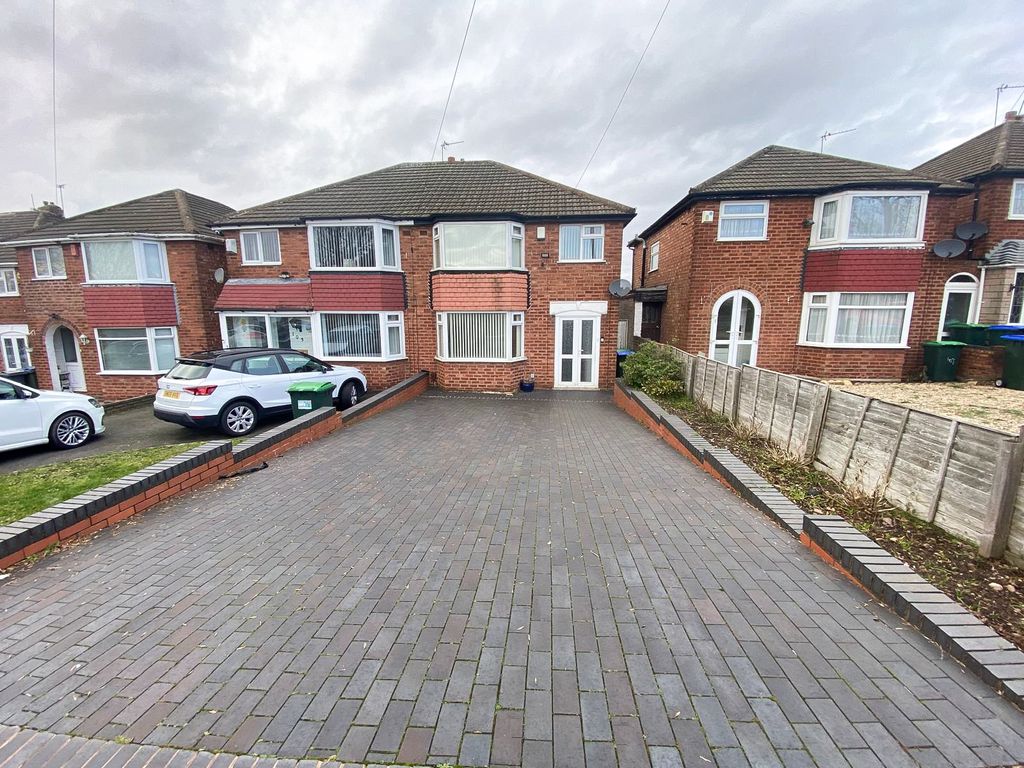 Property photo 1 of 22