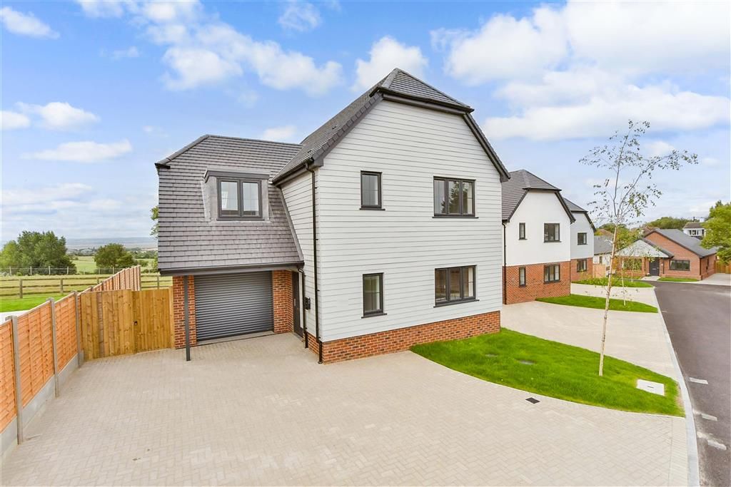 Property photo 1 of 14 External (Web)