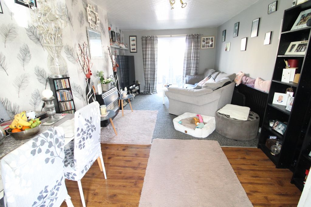 Property photo 2 of 8 Img_8898