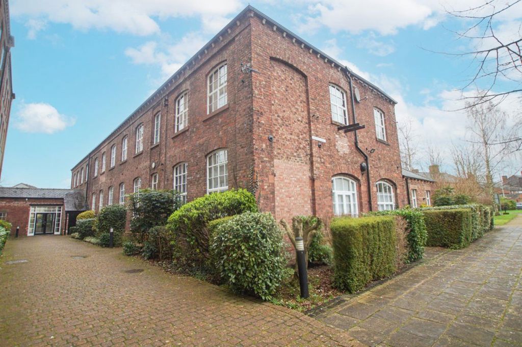 Property photo 1 of 5