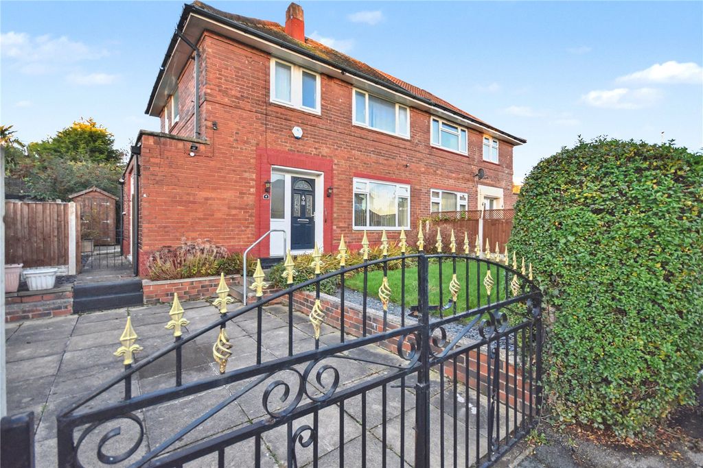 Property photo 2 of 14 Picture No. 33