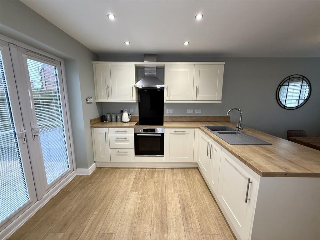 Property photo 2 of 22 Img_3135.Jpg