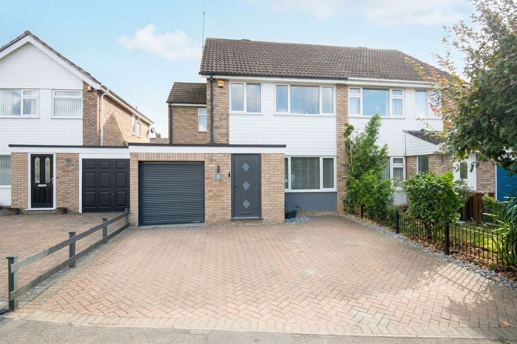 Property photo 1 of 29