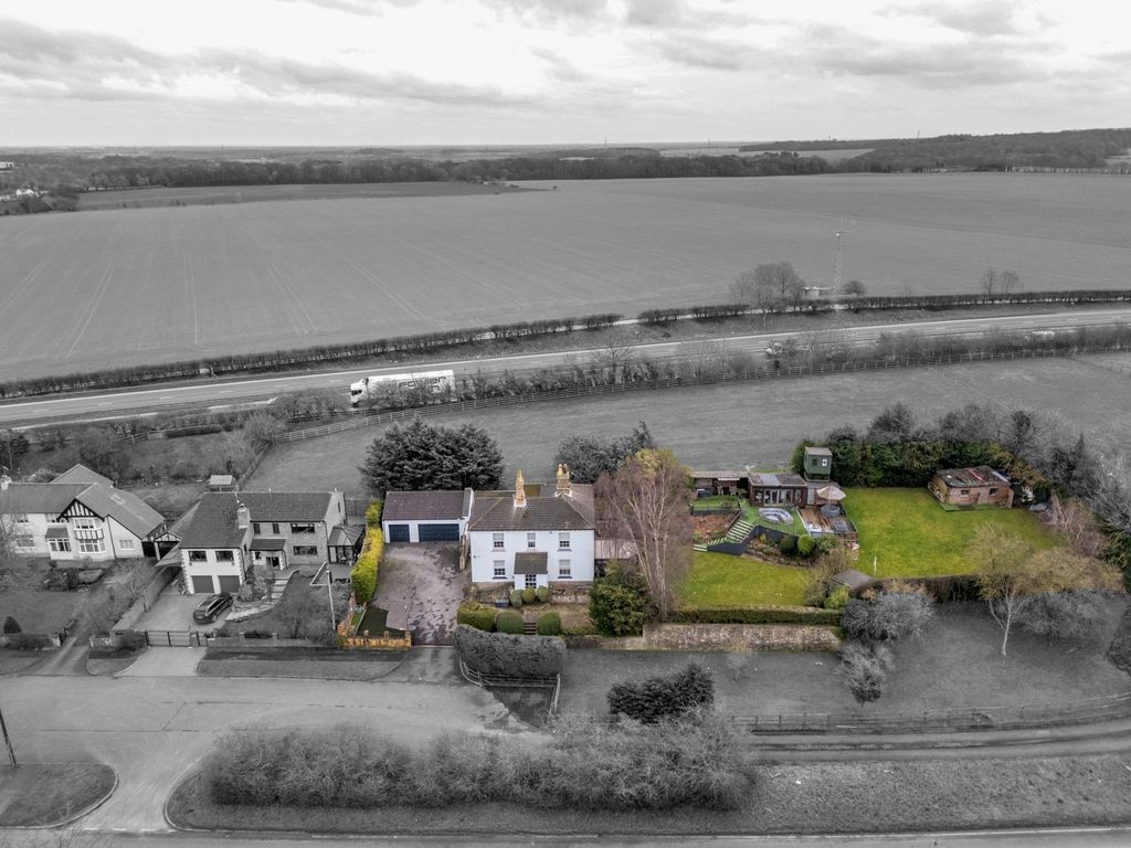 Property photo 3 of 44 3- Rob Hammond Ewemove Pontefract (3)