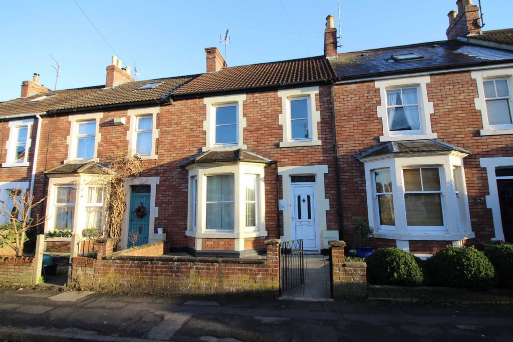 Property photo 1 of 10