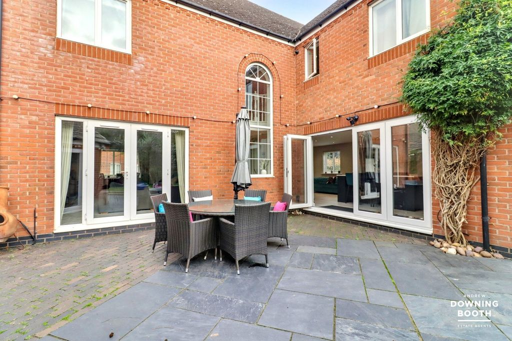 Additional image 32 of 4 bed detached house for saleNewbold Close, Lichfield WS13