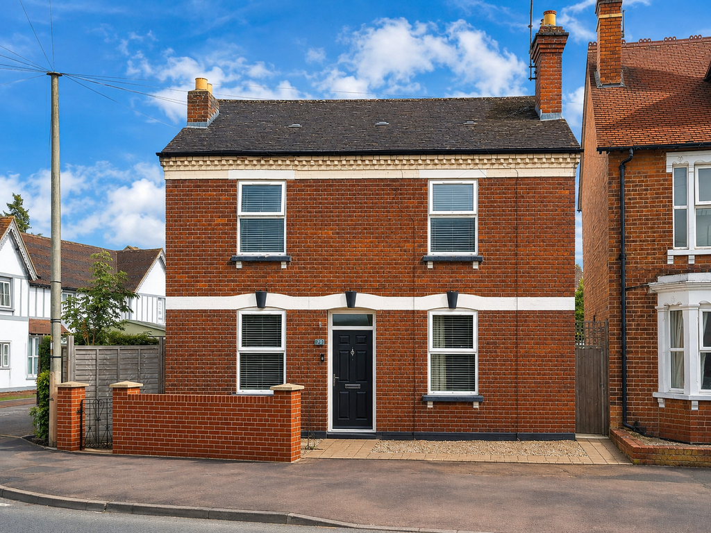 Property photo 1 of 27