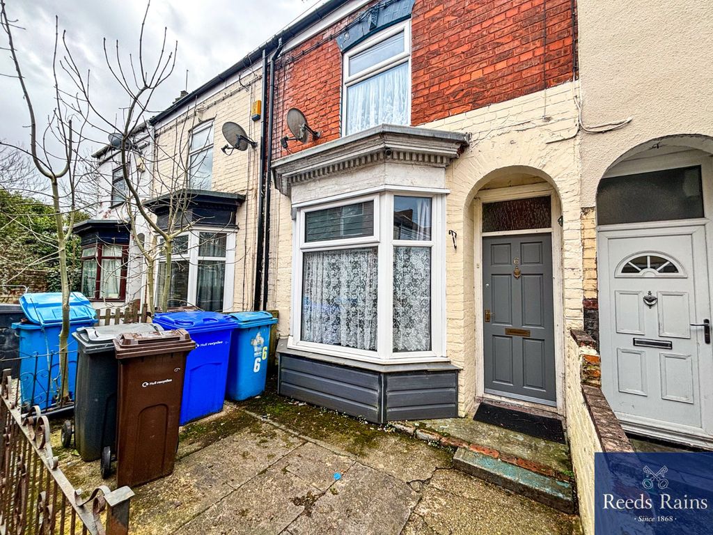 Property photo 2 of 25 Front Of House