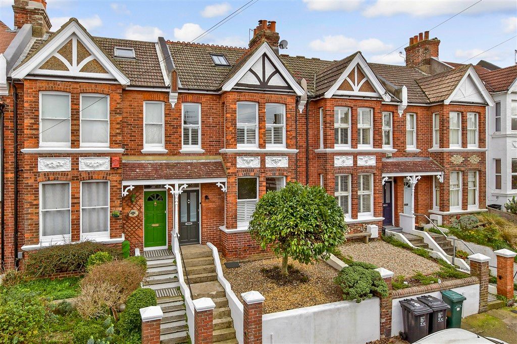 Property photo 1 of 18 External (Web)