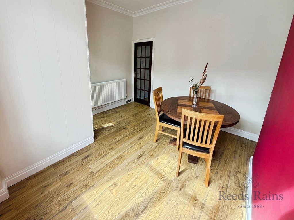 Property photo 3 of 12 Dining Room