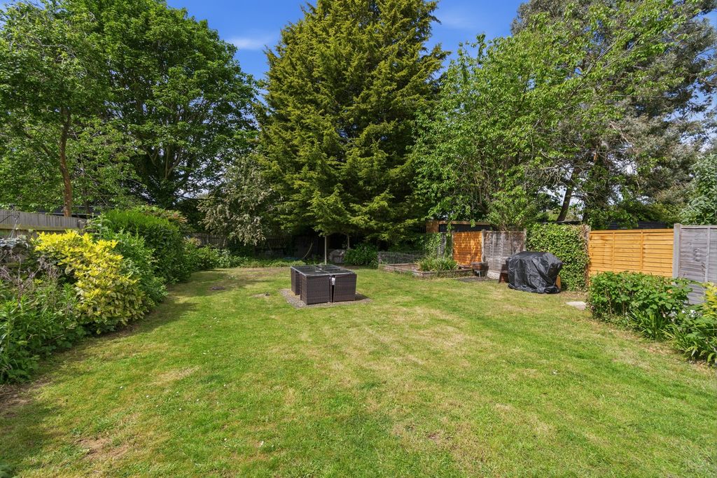 Property photo 3 of 17