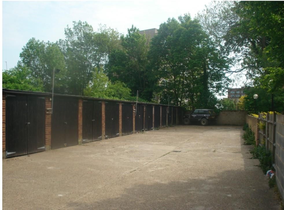 Property photo 1 of 1 External Front