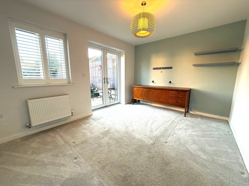 Property photo 3 of 9 Img_9128