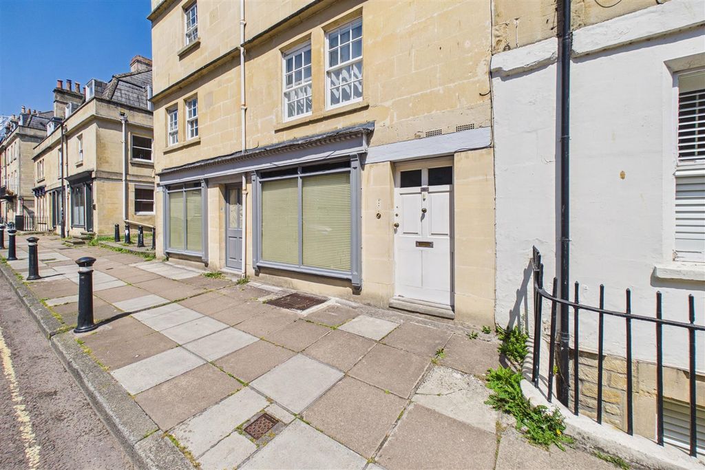 Property photo 3 of 23 36A New King Street, City Centre, Bath BA1 2Bn | L