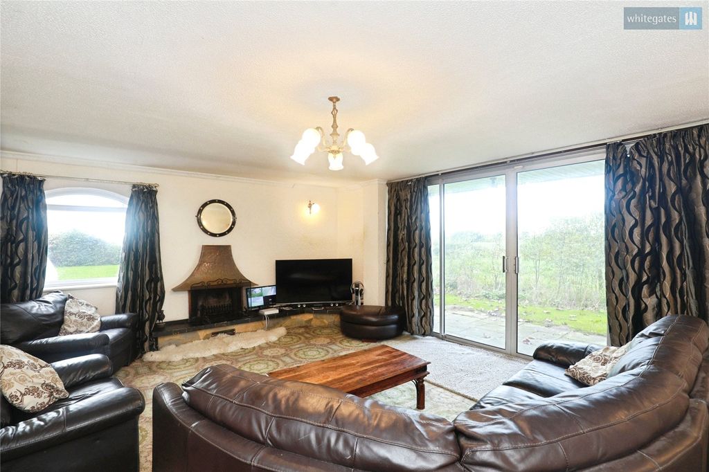 Property photo 3 of 18 Picture No. 01