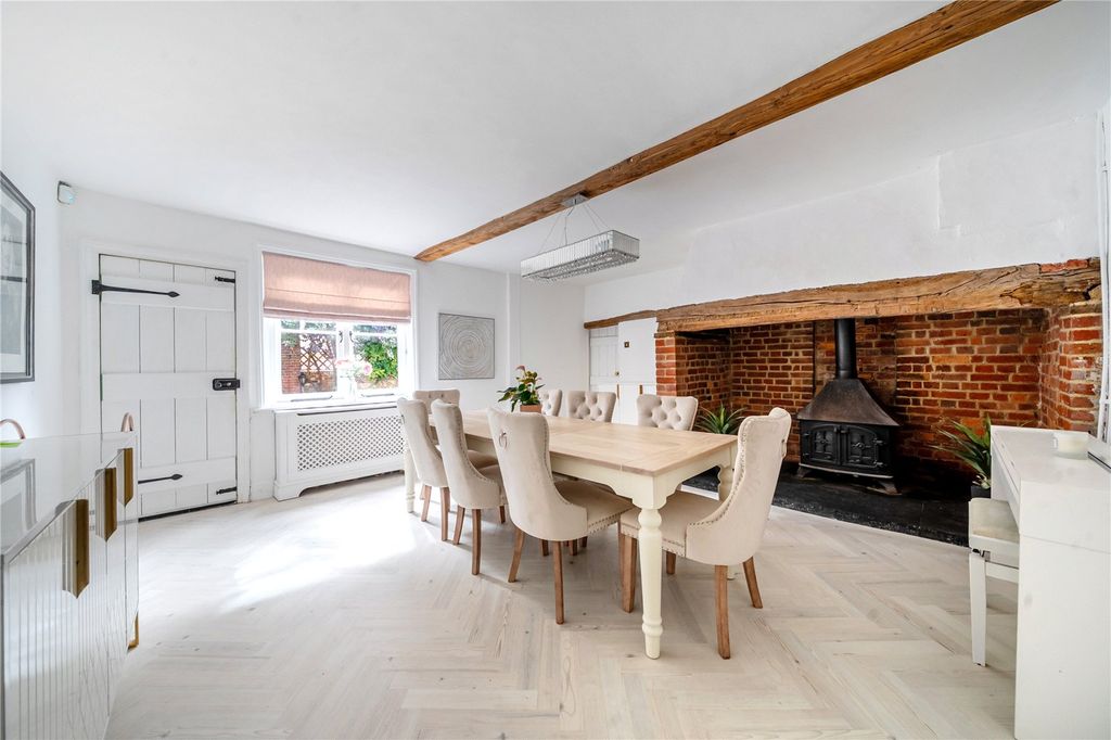 Property photo 3 of 9 Dining Room