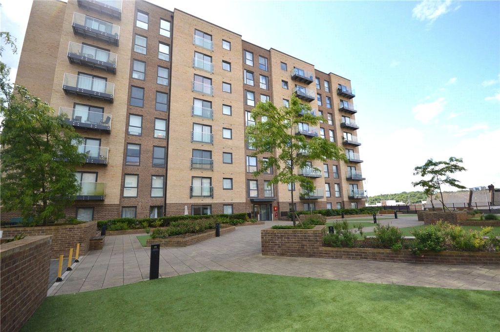 Property photo 1 of 12 Picture No. 01