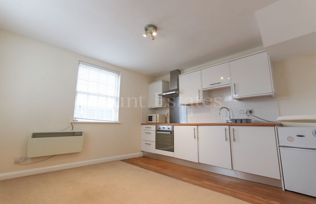 Property photo 2 of 8 Not Specified
