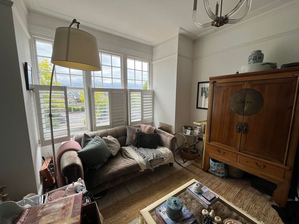 Additional image 7 of 4 bed detached house for saleChase Ridings, Enfield EN2