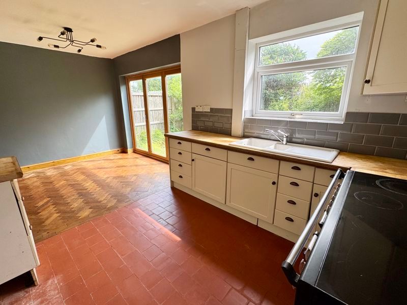Property photo 2 of 16 Open Plan Dining Kitchen