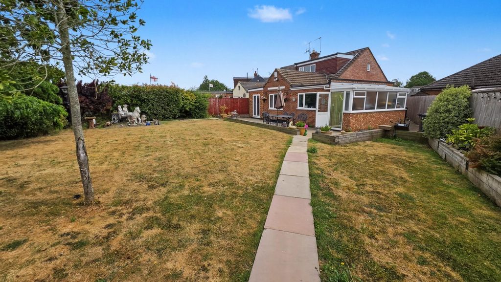 Property photo 1 of 24