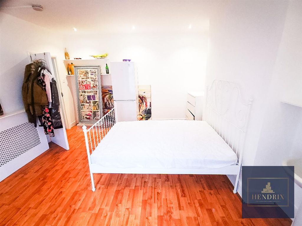 Property photo 1 of 7 8d0B9440-B4F3-4Bb5-Aeaa-5F633E873c5A.Jpg