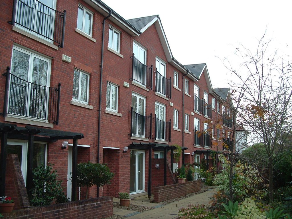 Property photo 1 of 26