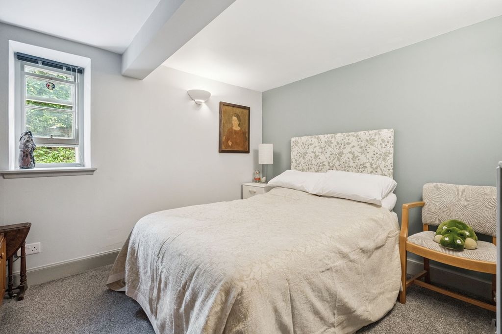 Additional image 7 of 2 bed flat for saleHigh Street, Dunblane FK15